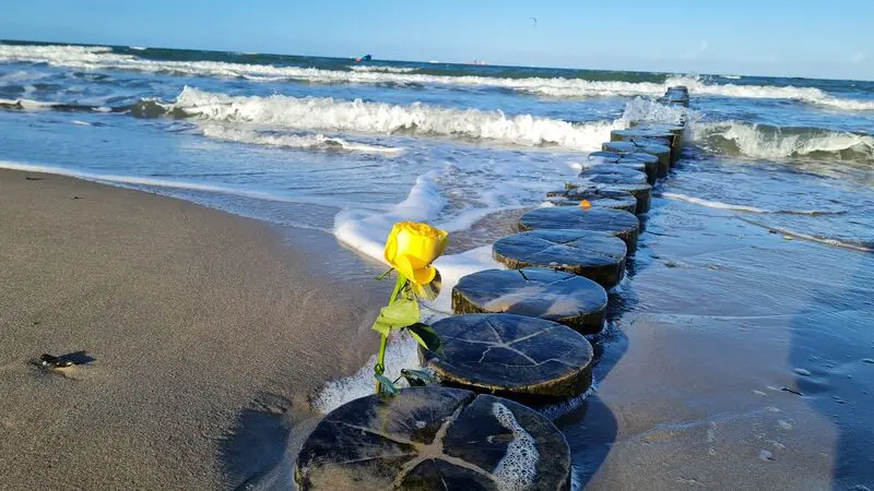Condolence image of ❤