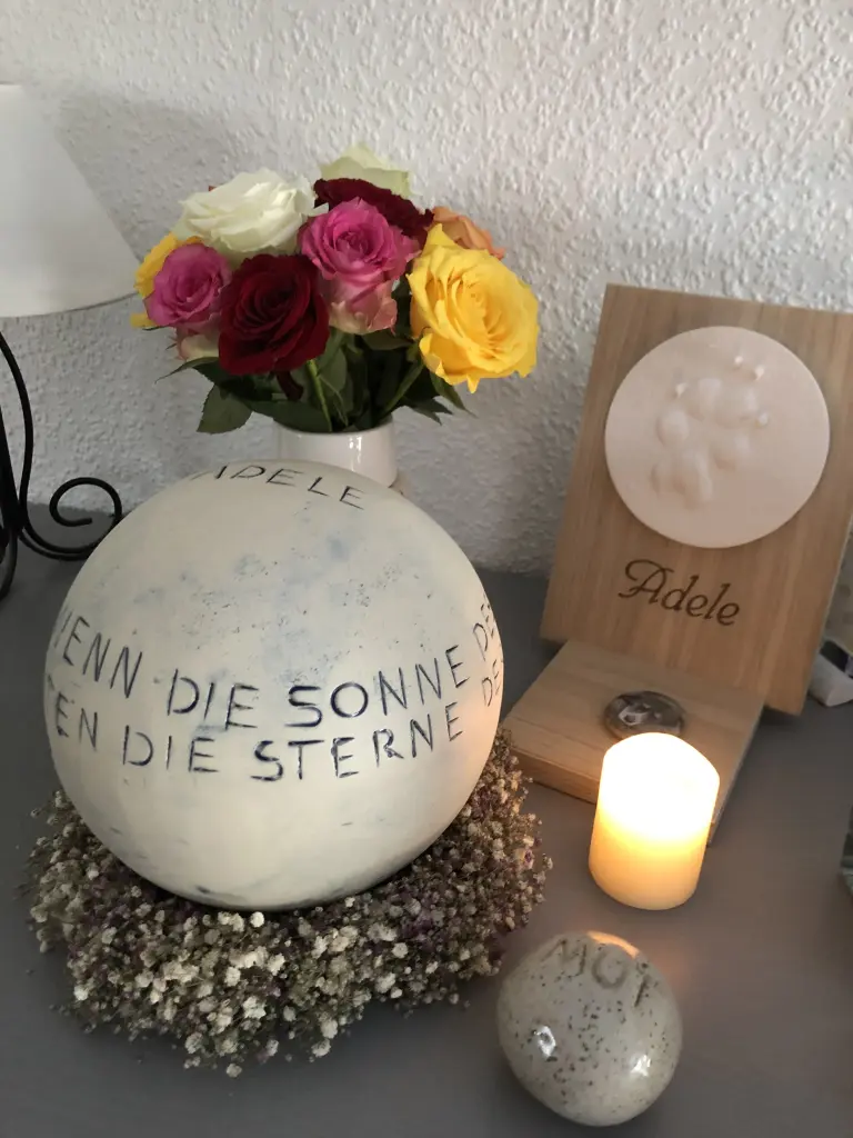 Condolence image of Deine Mama