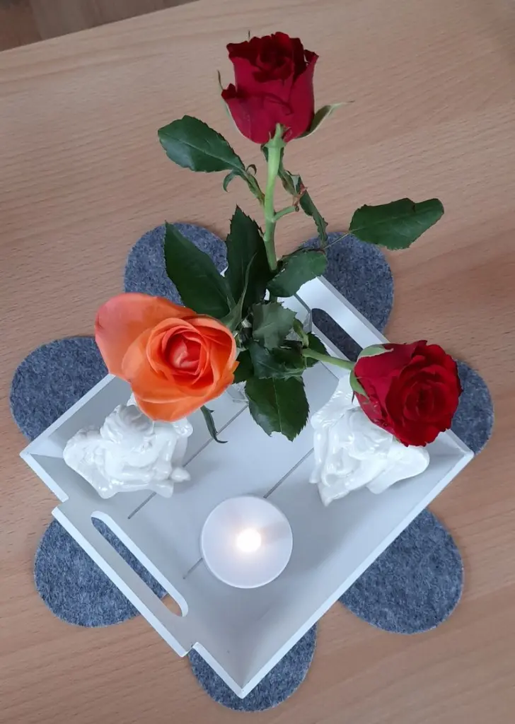 Andachtsbild von Sabine mit Luna & Milo tief im Herzen 