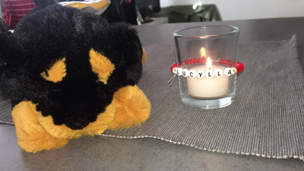 Condolence image of André