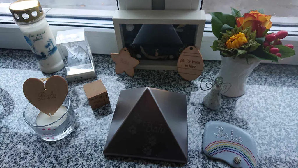 Condolence image of Ina