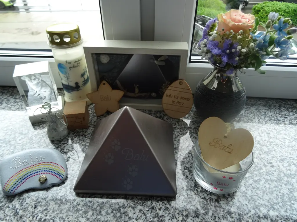 Condolence image of ❤️❤️❤️❤️