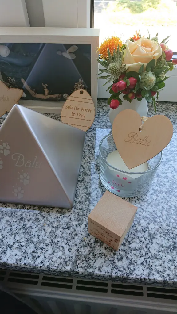 Condolence image of Ina