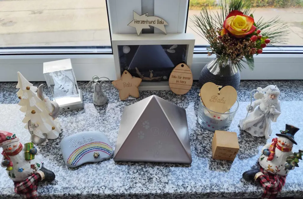 Condolence image of Ina