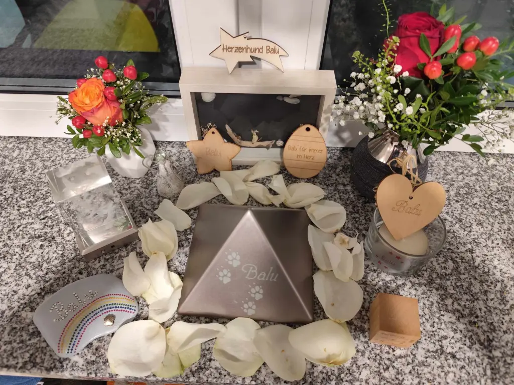 Condolence image of ❤️❤️❤️❤️