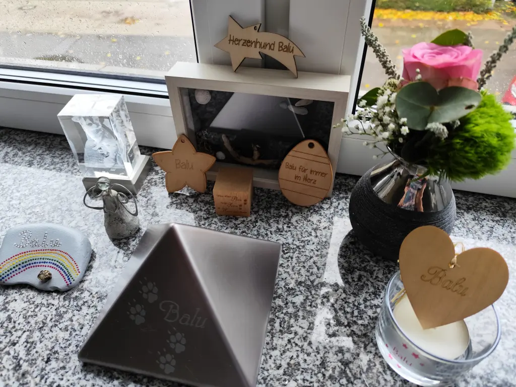 Condolence image of Ina