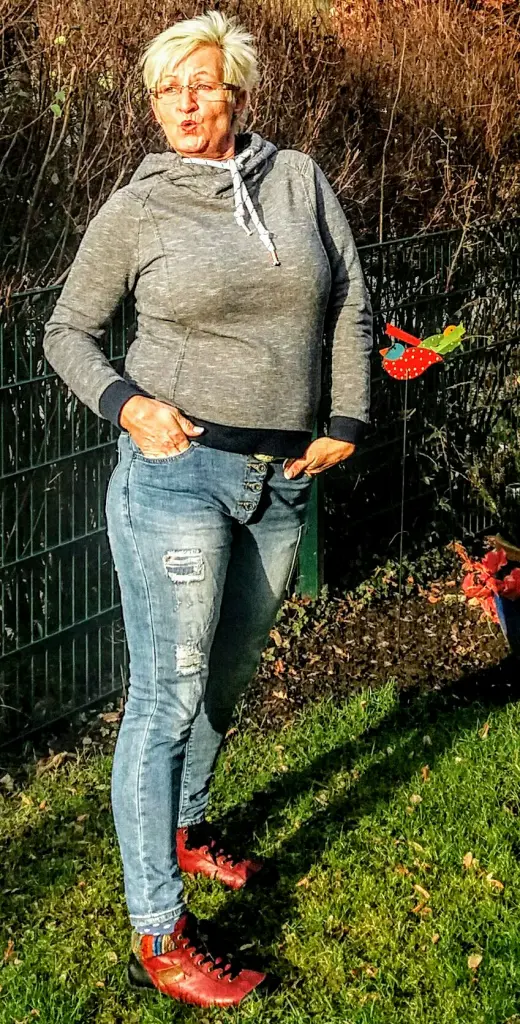 Condolence image of deine Mama