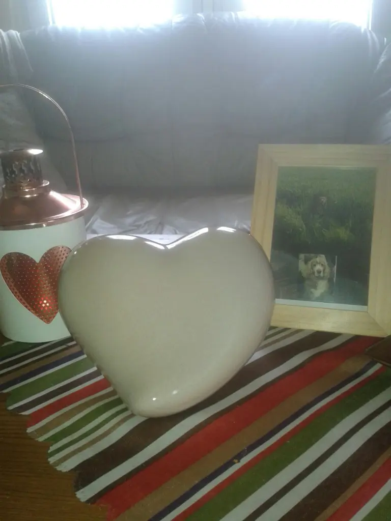 Condolence image of deine Mama