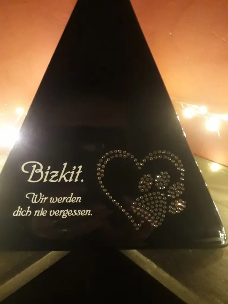 Condolence image of Sandra