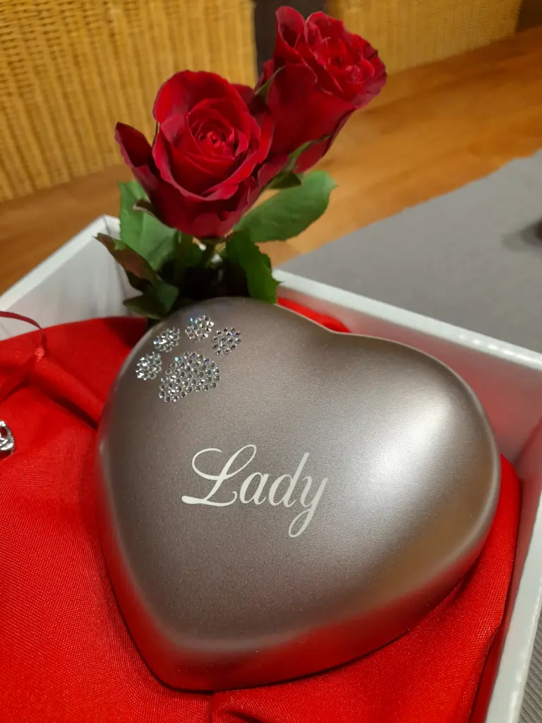 Condolence image of Für Lady ❤