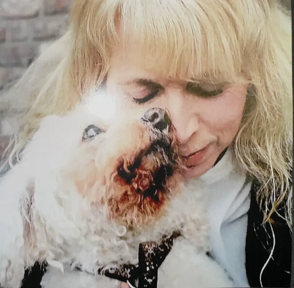 Condolence image of Bettina