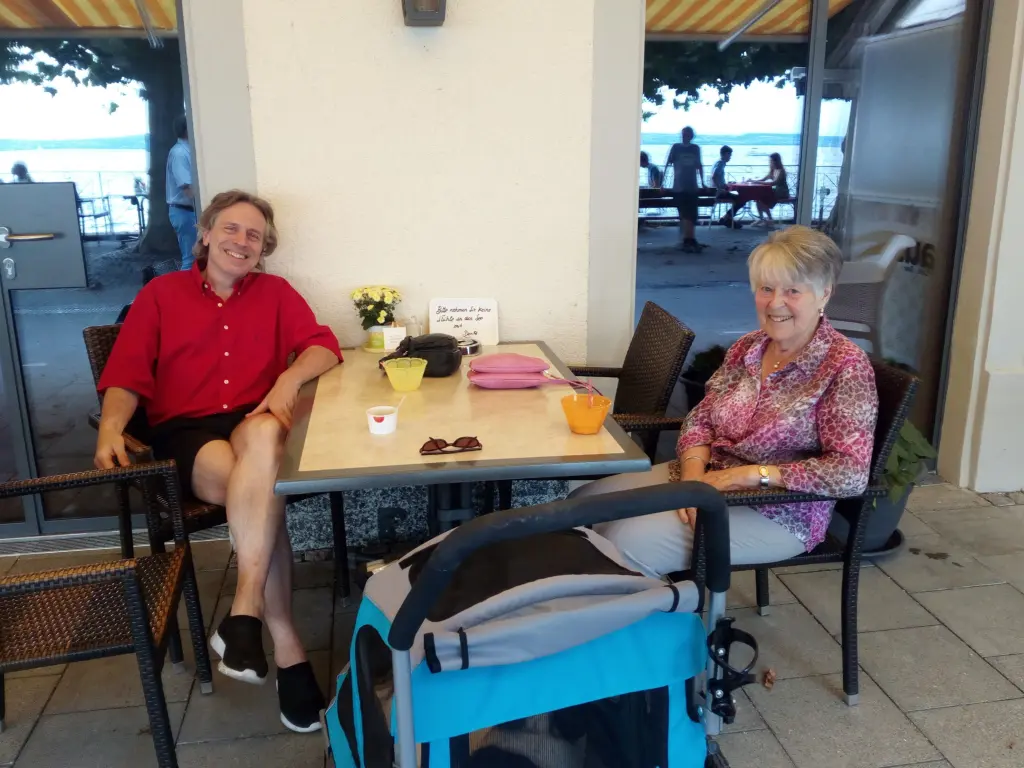 Andachtsbild von Rosen zum Wiederzusammensein seit 28 Wochen ❀✰♥