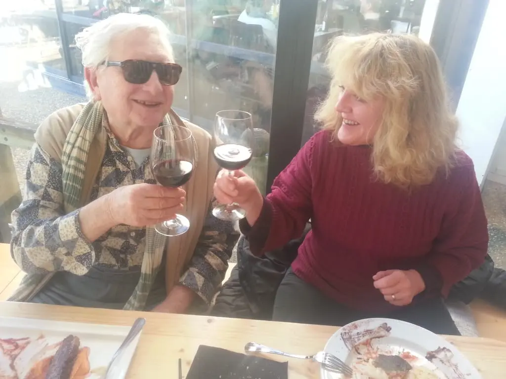 Andachtsbild von Rosen, Rosen, Rosen