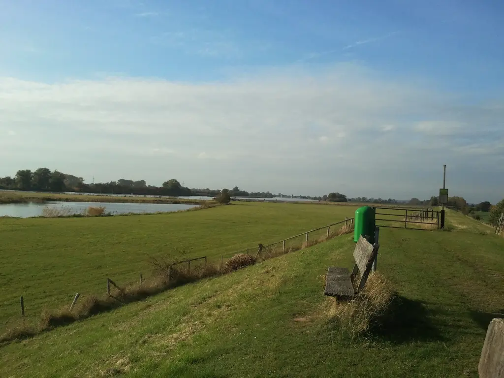 Condolence image of Deine Familie