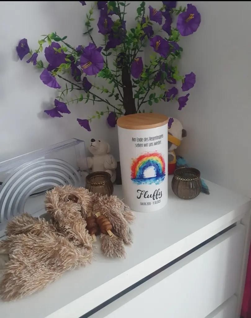 Du hast auch ein Plätzchen in unsere Schlafzimmer. Du warst gerne bei mir💕