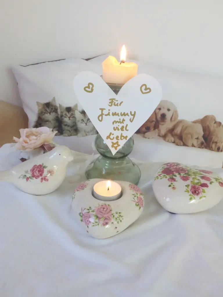 Andachtsbild von Marika mit Balou und Hippo im Herzen