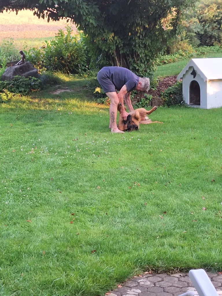 Condolence image of Bernhard