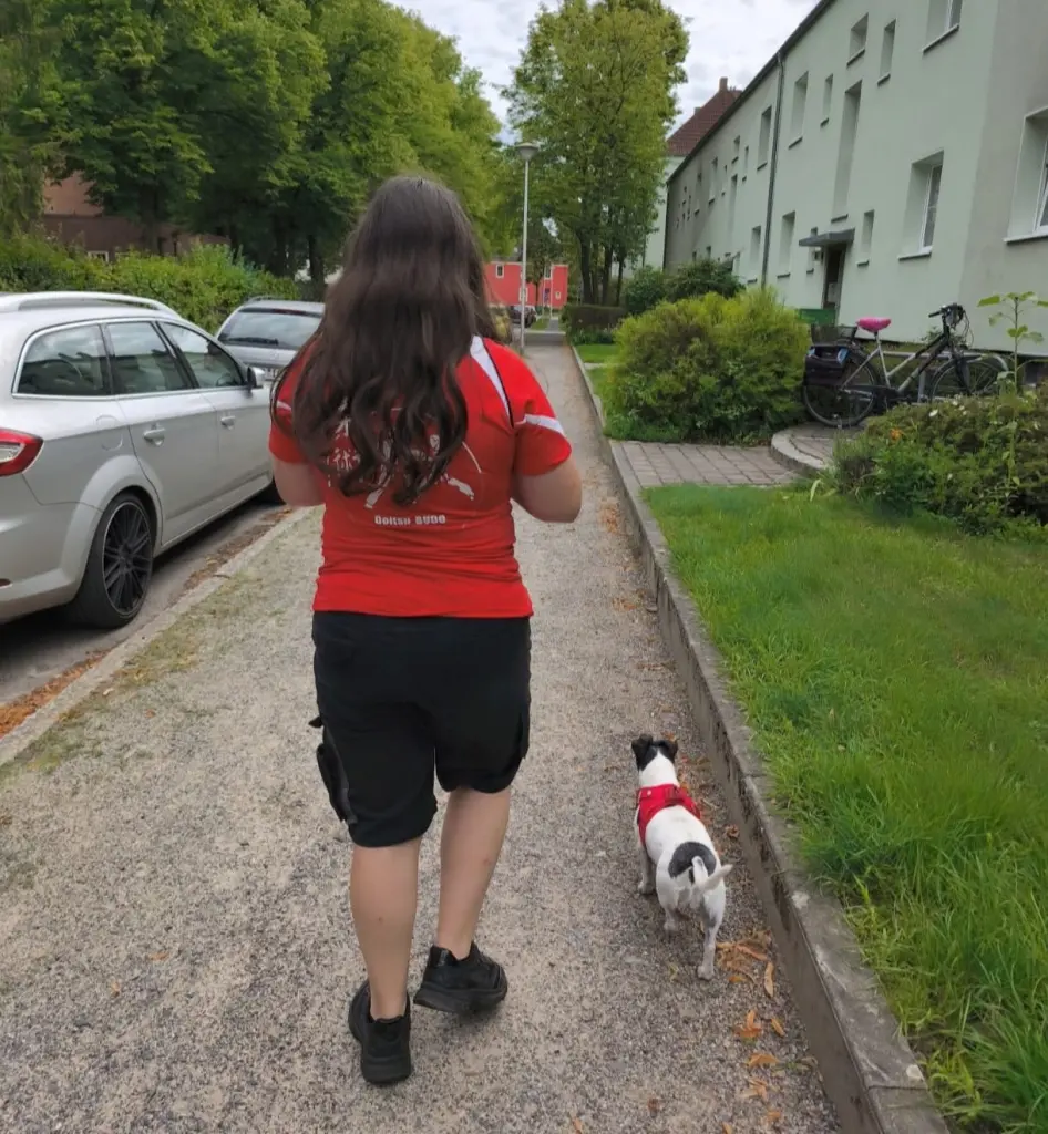 Du hast Sie auf Schritt und Tritt begleidet - du warst ihre Beschützin ❤️
