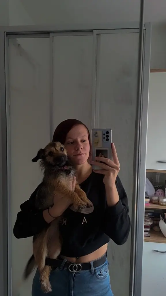 Condolence image of Leony