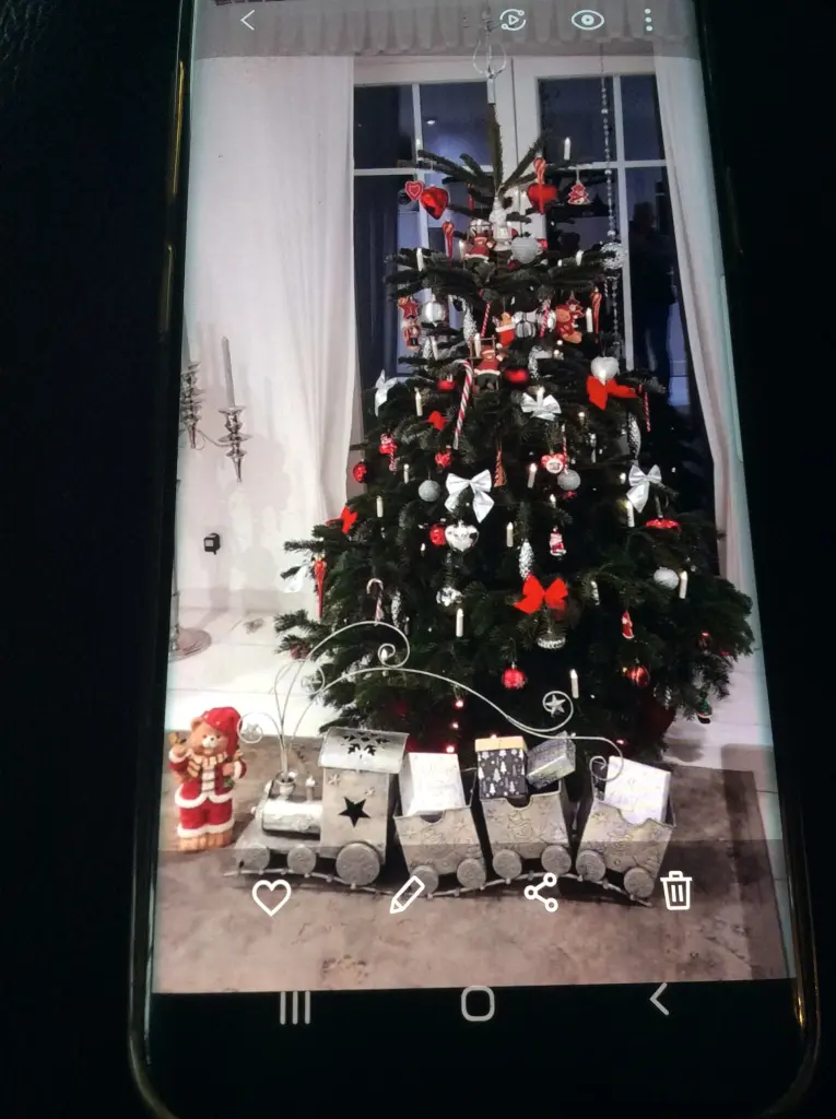 Condolence image of Manuela