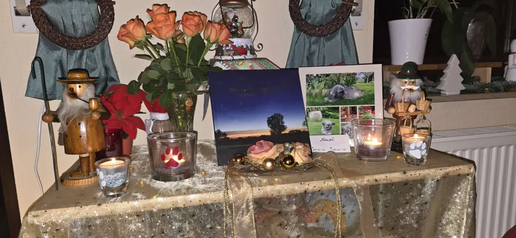 Condolence image of Dein Frauchen Kathrin