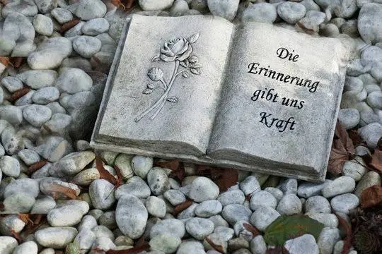 Condolence image of Oma Gudrun